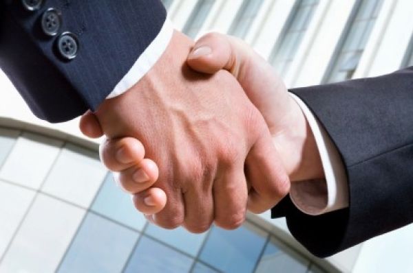 We are recommended by Hennelly Finance